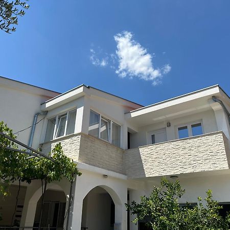 斯塔利格拉德-帕克利尼卡Climber公寓 外观 照片